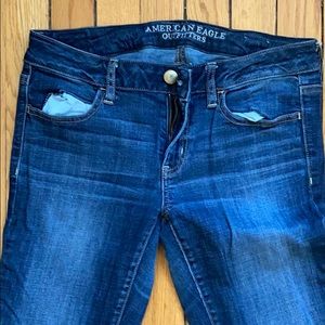 EUC American Eagle Jeans
